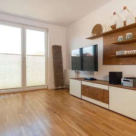 Haus-Quot-Wilhelmsplatz-Quot-Wohnung-Quot-Heimathafen-Quot