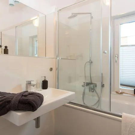 Haus-Quot-Wilhelmsplatz-Quot-Wohnung-Quot-Heimathafen-Quot